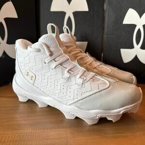 NIB Under Armour UA Boys Bryce Harper 9 RM JR White Baseball Cleats Size 5.5Y